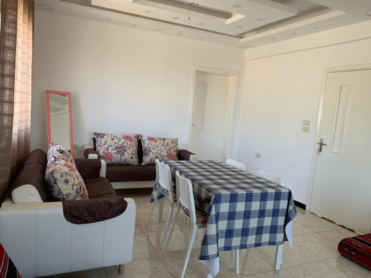 Gedara Guesthouse: Enjoy Unforgettable Scenes Umm Qays Bagian luar foto